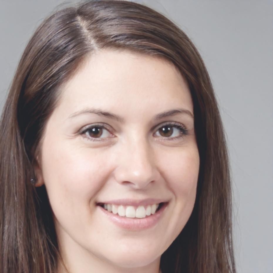 Professional headshot of Astrid Kellner, Lead Business Intelligence Consultant